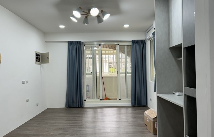 系統櫃施工完成照 (4)