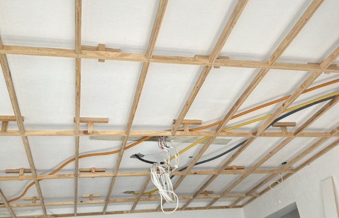 天花板木工工程 (1)