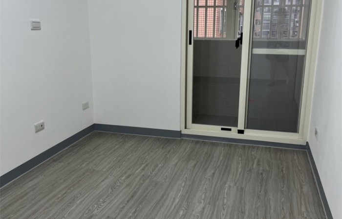 卡扣超耐磨木地板.塑膠地板 (4)